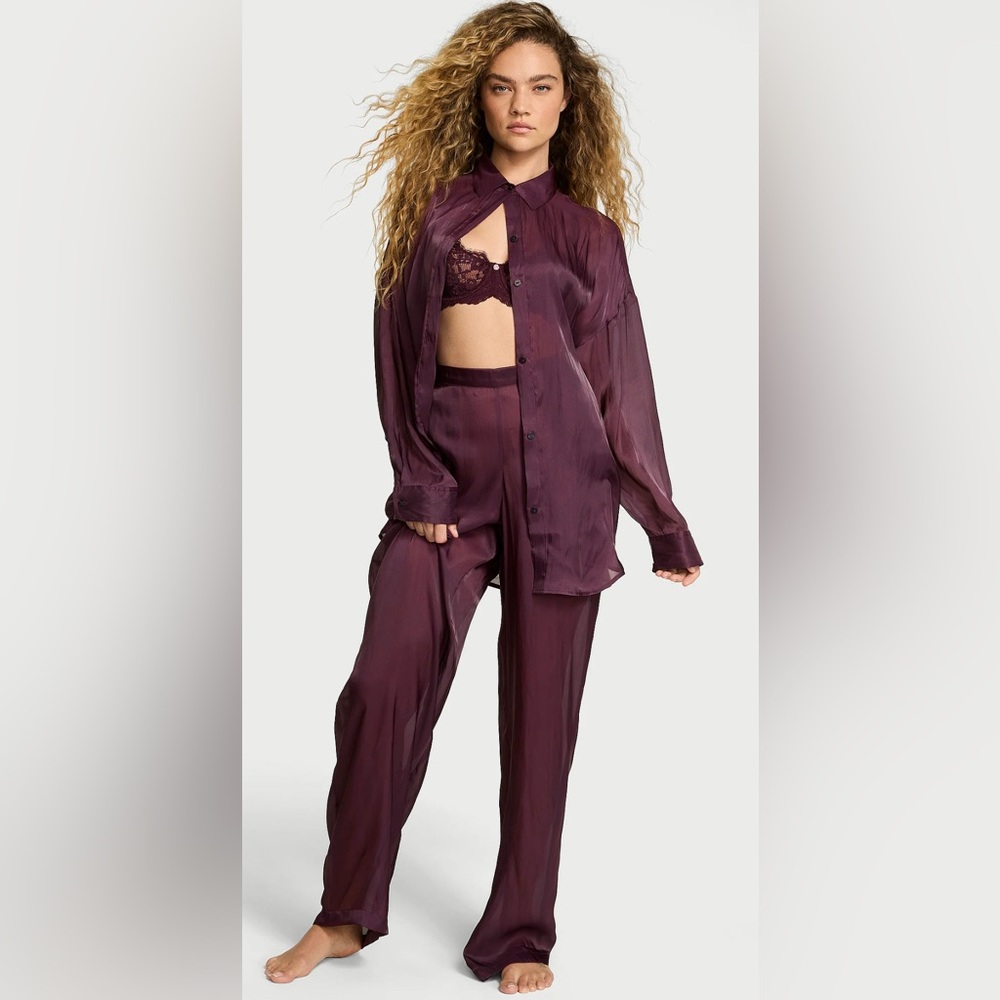 VICTORIA'S SECRET
Luxe Sheer Satin Button-Front Long Pajama Set 
(With free bag)